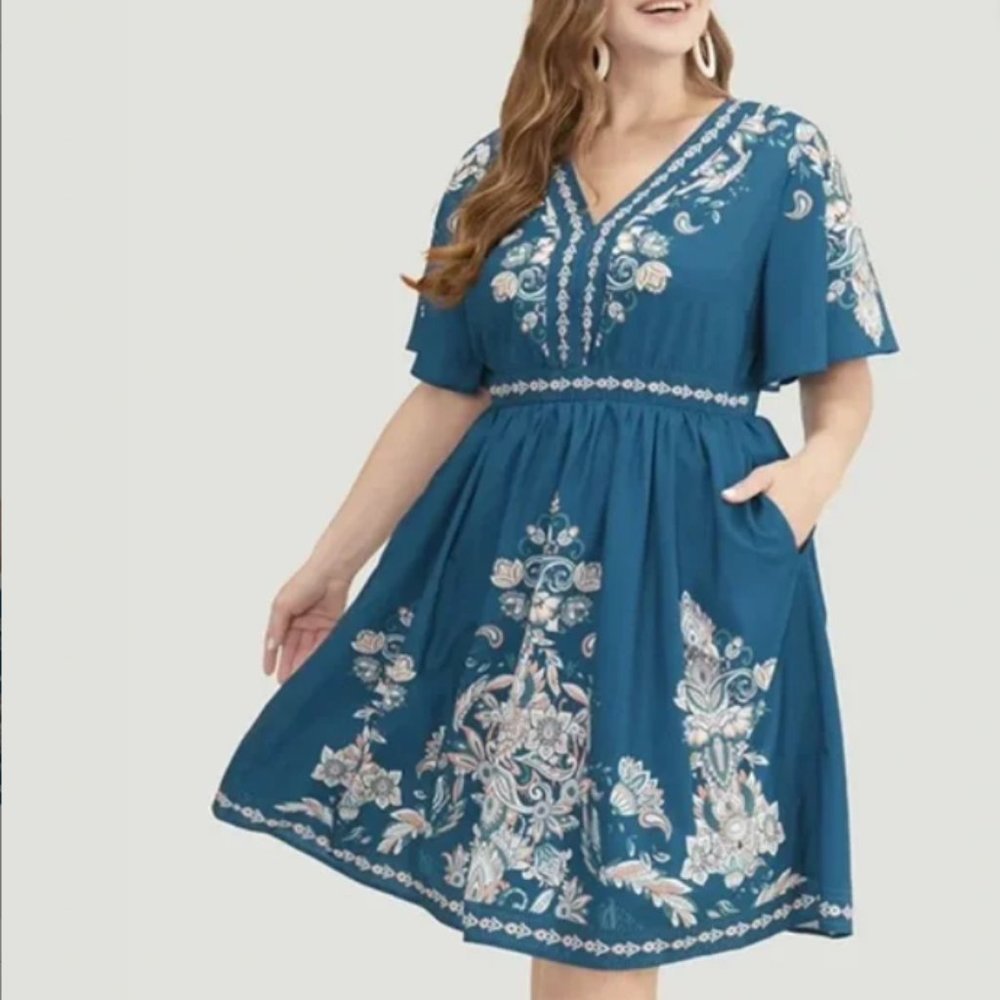 Bloomchic Bandana Floral & Paisley Pocket Knee Dress Size 12 - Picture 2 of 9
